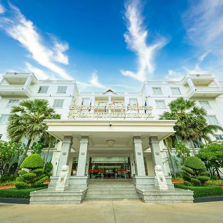 Pursat Riverside Hotel & Spa Luaran gambar