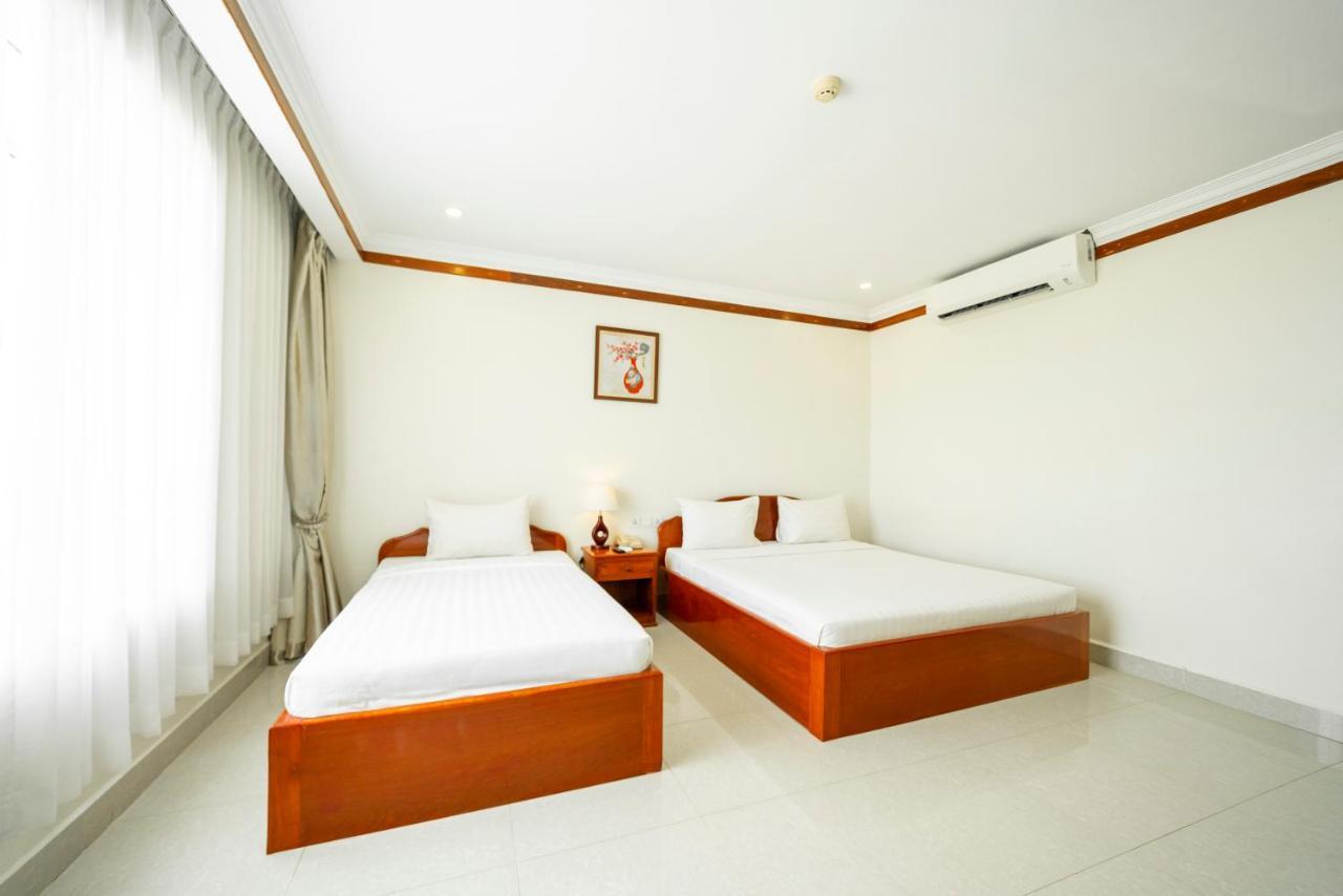 Pursat Riverside Hotel & Spa Luaran gambar