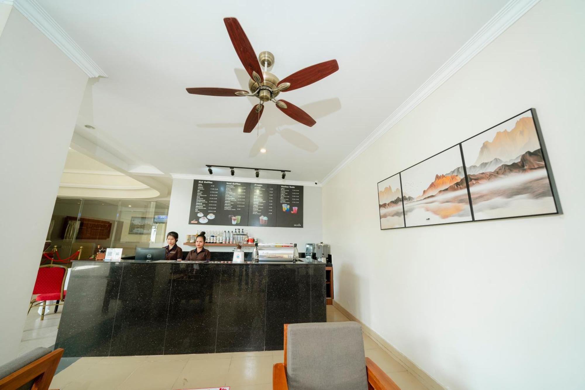 Pursat Riverside Hotel & Spa Luaran gambar